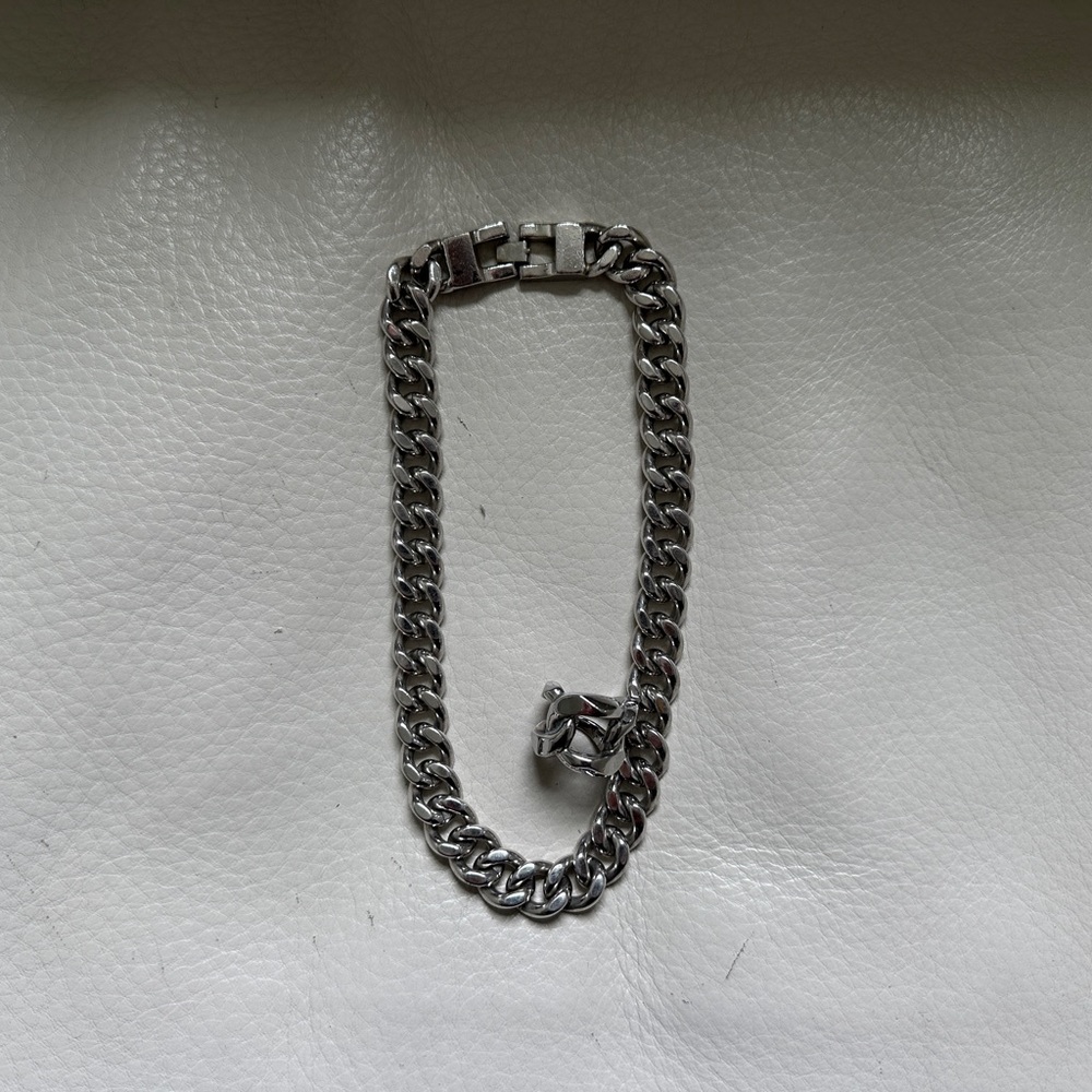 Michael Kors Chain Link Ring Silver Size 6 Fall 2011 Vintage Monet Cuban Chain